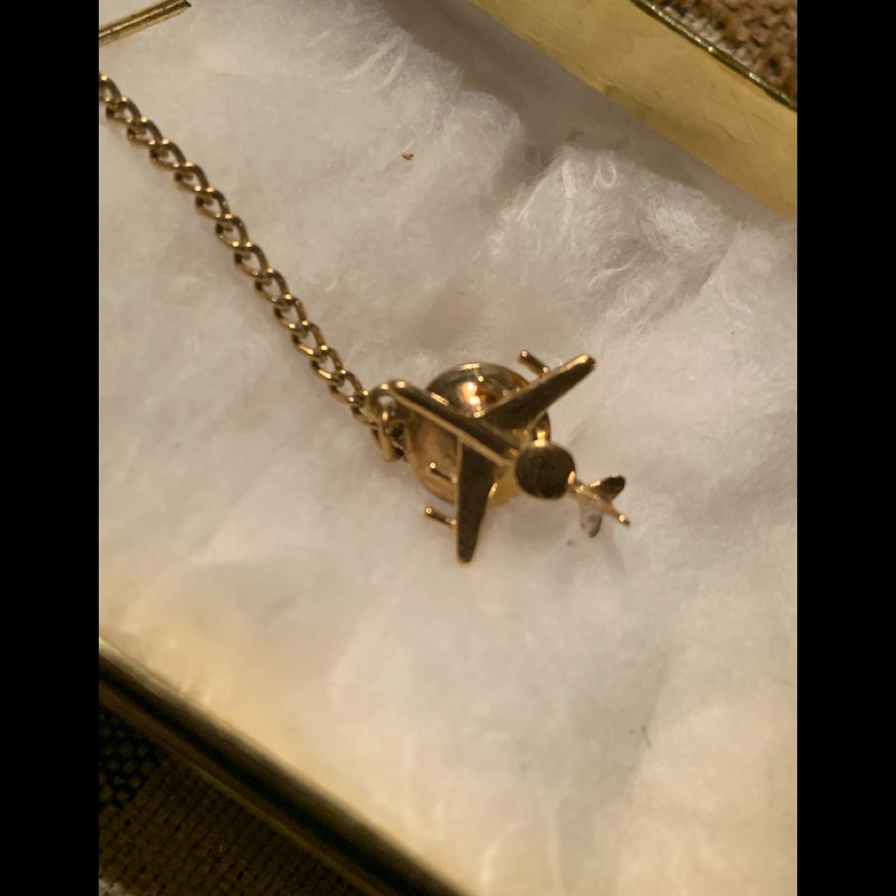 AIRPLANE TIE CHAIN/Pin
